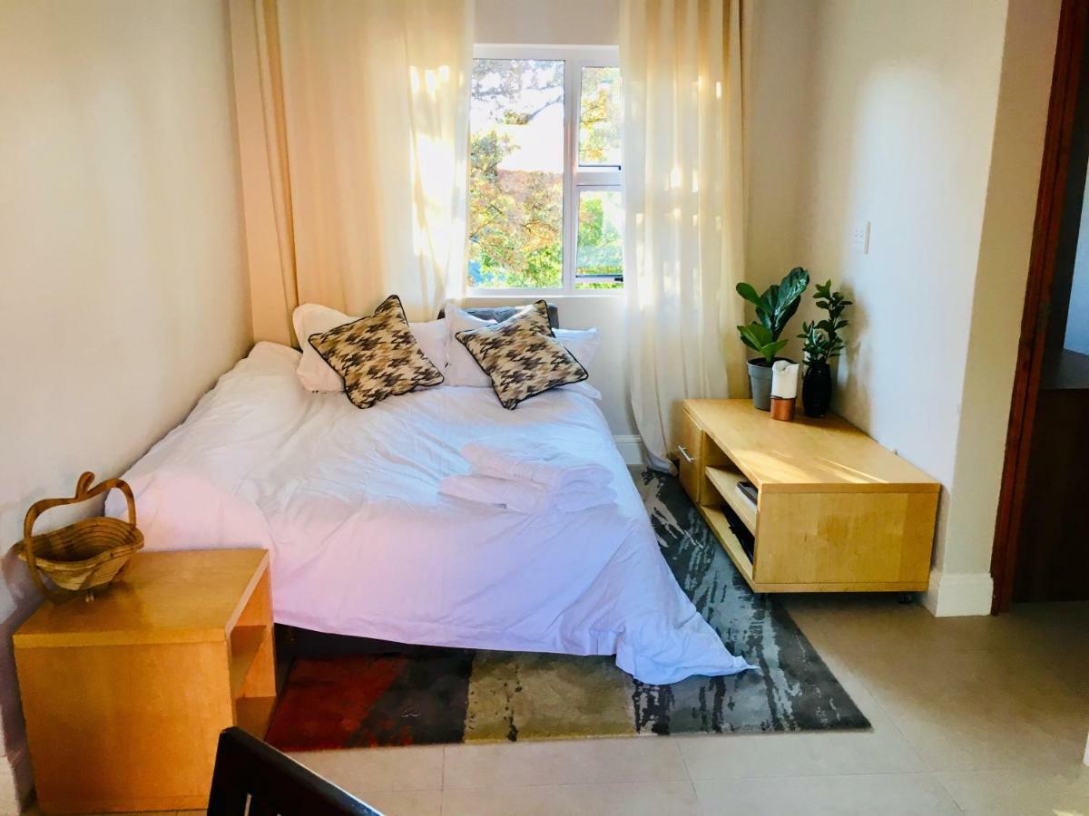 Kilkenny Cottages 2 Bedroom Unit Йоганнесбурґ Екстер'єр фото